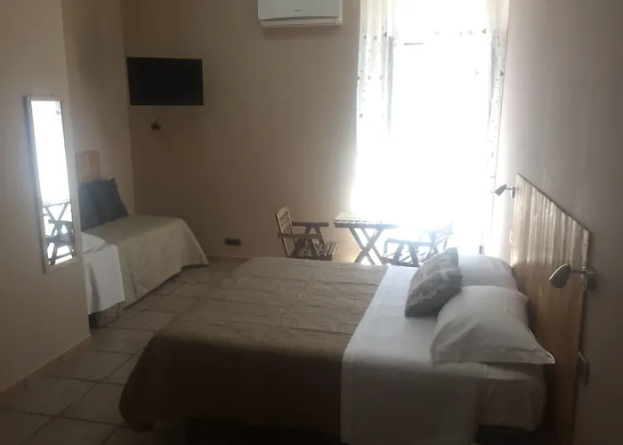 To Live Bed & Breakfast Napoli
