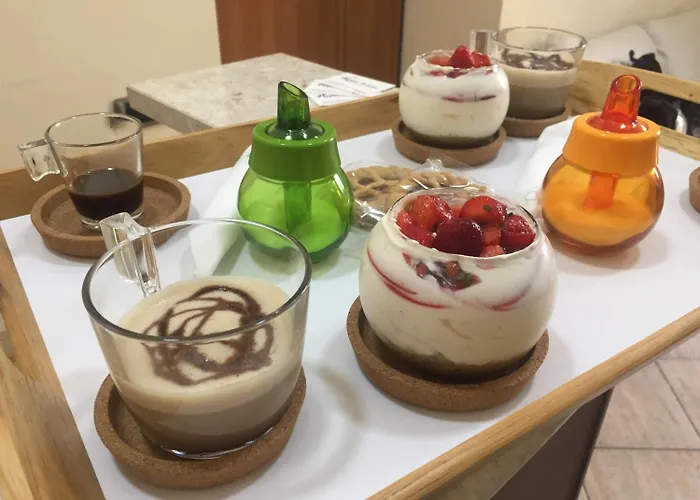 住宿加早餐酒店 To Live 那不勒斯