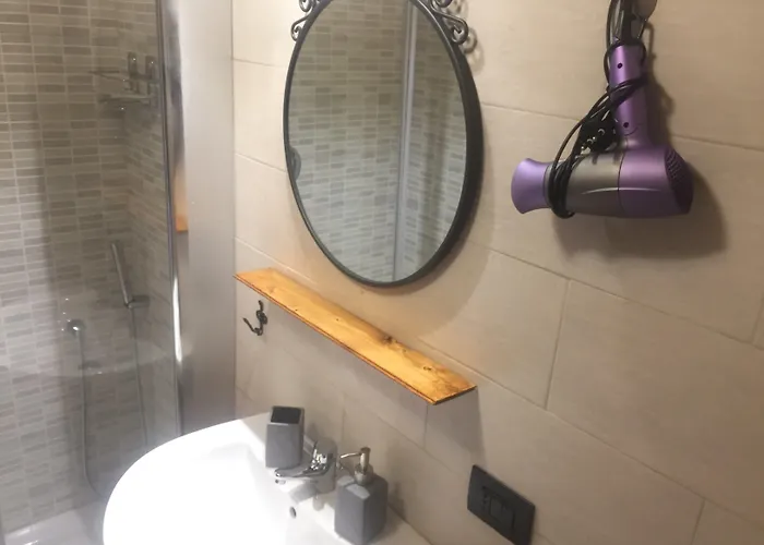 Bed & Breakfast To Live 3*